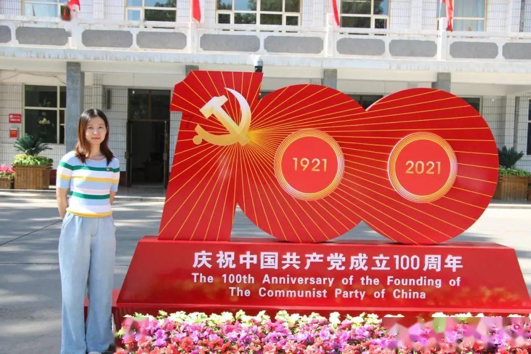 逃出诡异堡垒