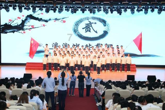 点了“10头鲍”,却只上了6个鲍鱼,顾客给差评!店家:她不会吃