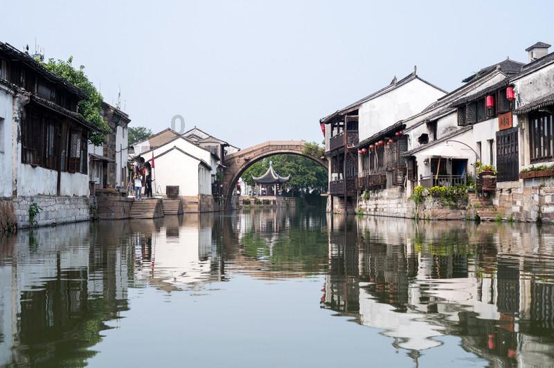 公共就业人才自助服务终端——促进就业市场的智能化和高效化